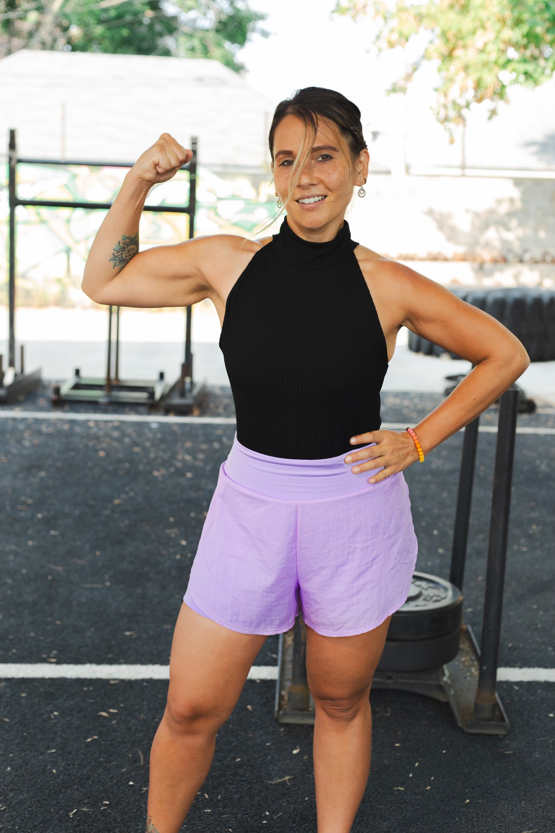 Image of people doing squat workouts